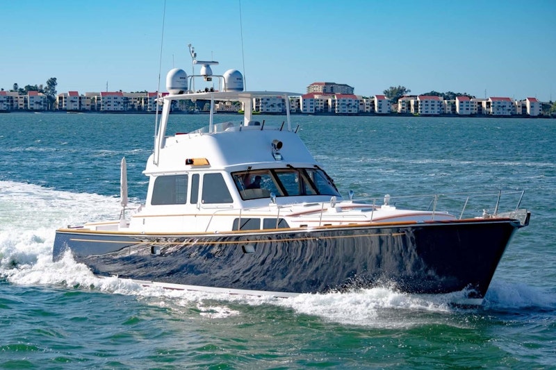 Lyman-Morse Custom LM 62 Flybridge Yacht For Sale