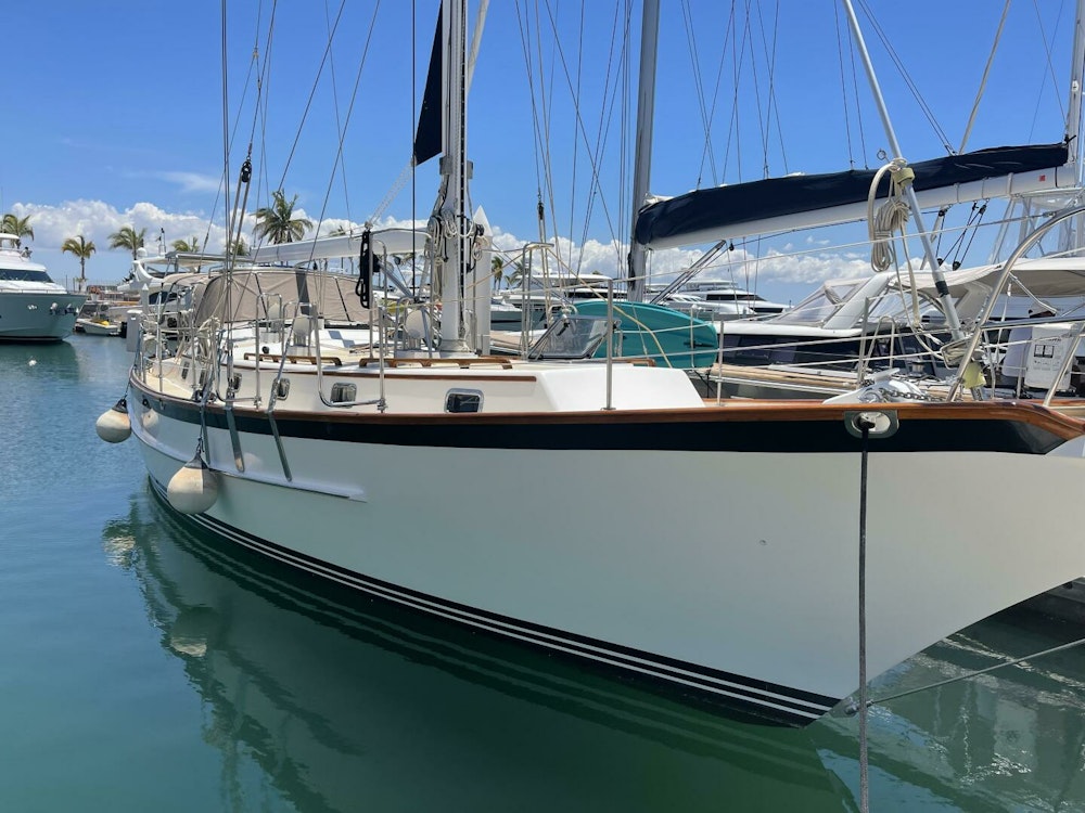 2000 Cabo Rico 45' Yacht For Sale | SARAH | Seattle Yachts