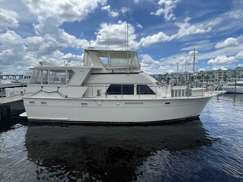 Hatteras 48 Motoryacht Yacht For Sale