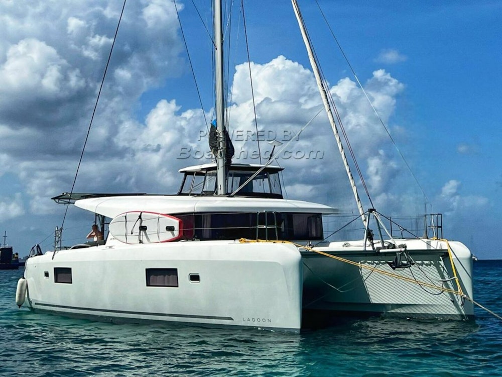 Lagoon 42 Yacht For Sale