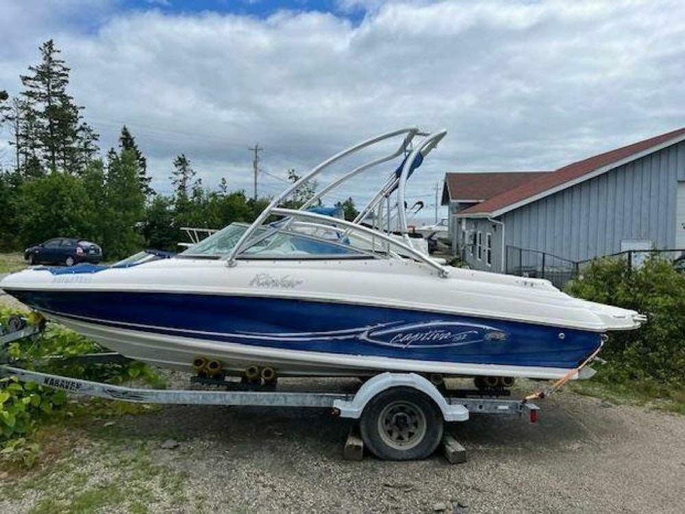 Rinker 192 Captiva Bowrider Yacht For Sale