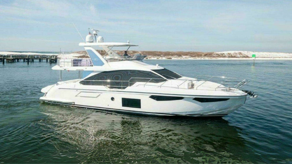 Azimut 60 Flybridge Yacht For Sale