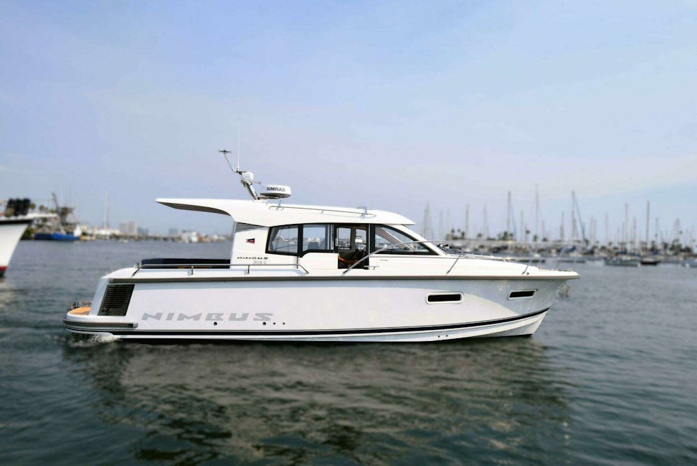 Nimbus 305 Coupe Yacht For Sale