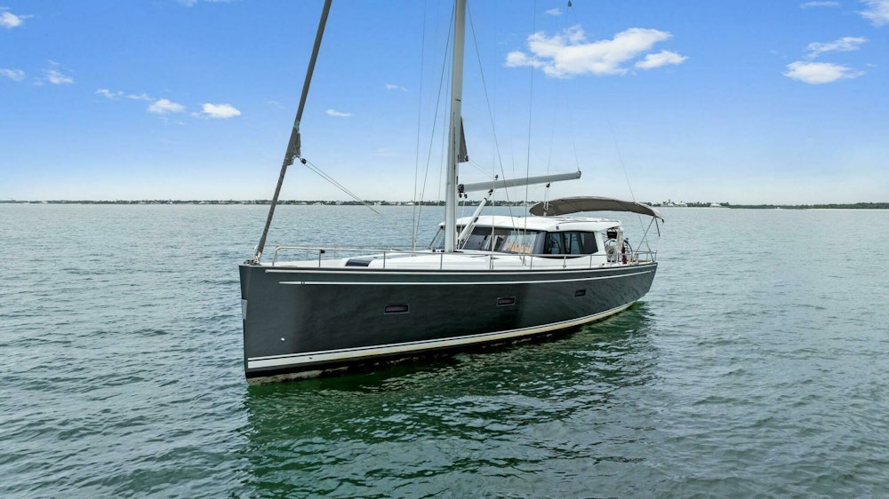 Moody 45 DS Yacht For Sale