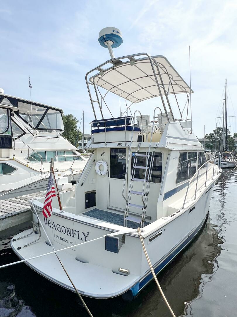 1987 Tollycraft 34 Sedan Sport 34' Yacht For Sale | DRAGONFLY