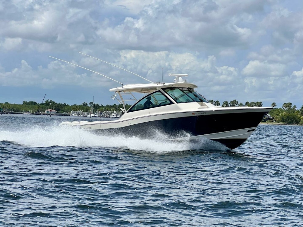 Grady-White 375 Freedom Yacht For Sale