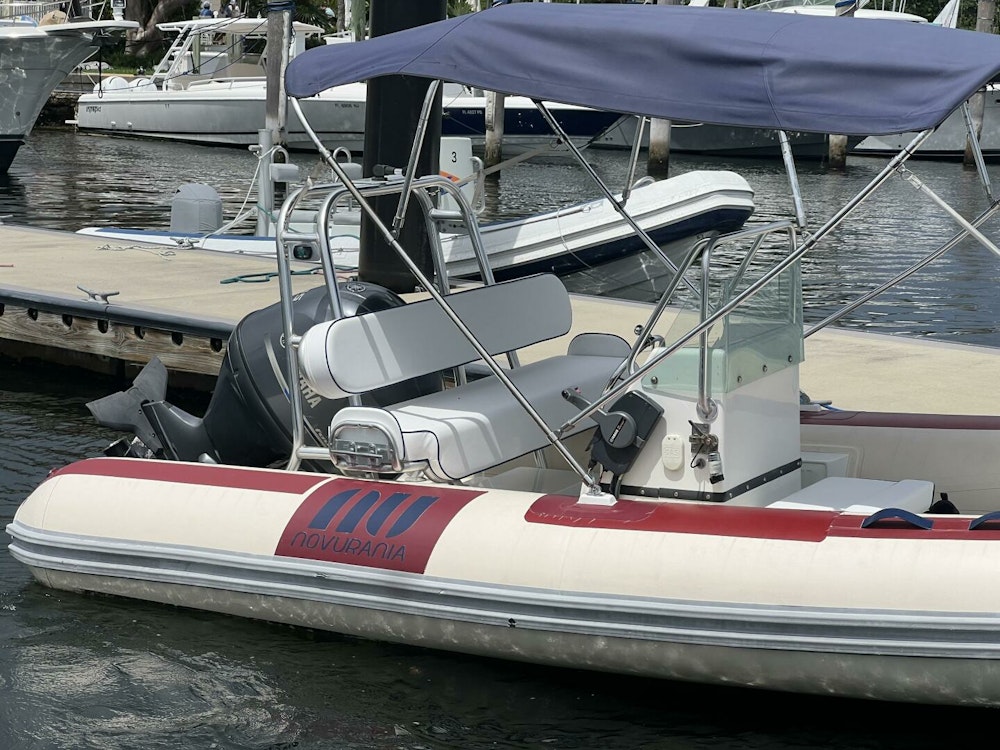 Novurania DL 550 Yacht For Sale