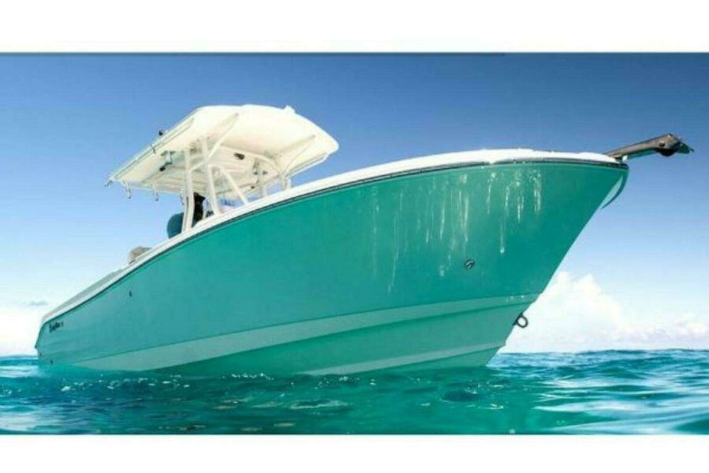 Edgewater 245CC Yacht For Sale