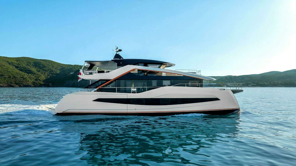 Wider Yachts WiderCat 92 Yacht For Sale