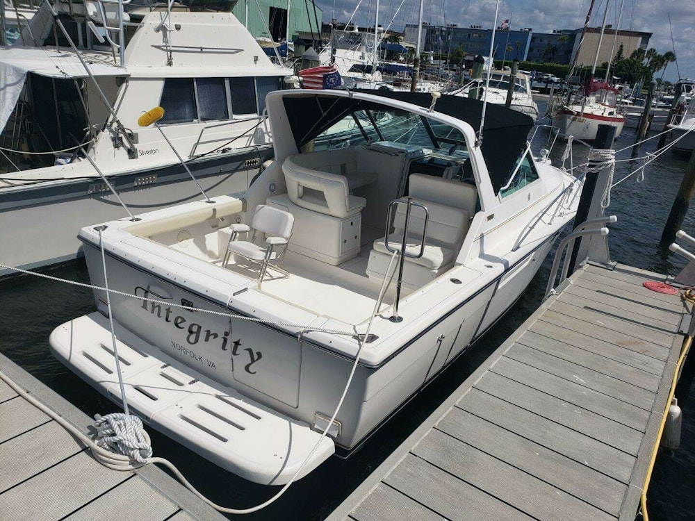 Tiara Yachts  Yacht For Sale
