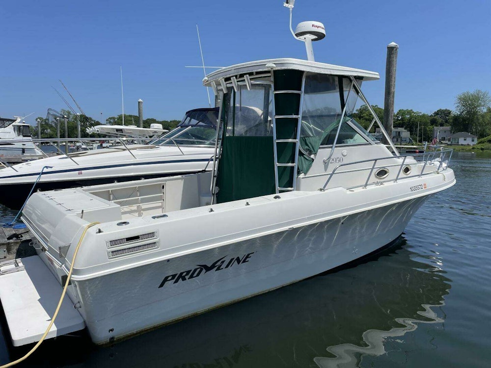 Pro-Line 2950 Wa Yacht For Sale