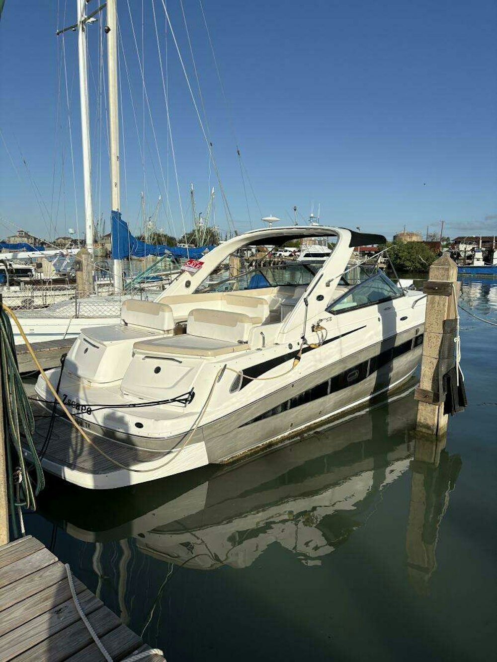 Sea Ray 370 Venture Yacht For Sale