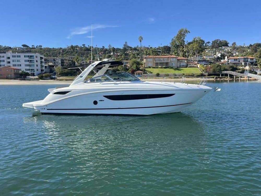 Sea Ray 350 Sundancer Yacht For Sale