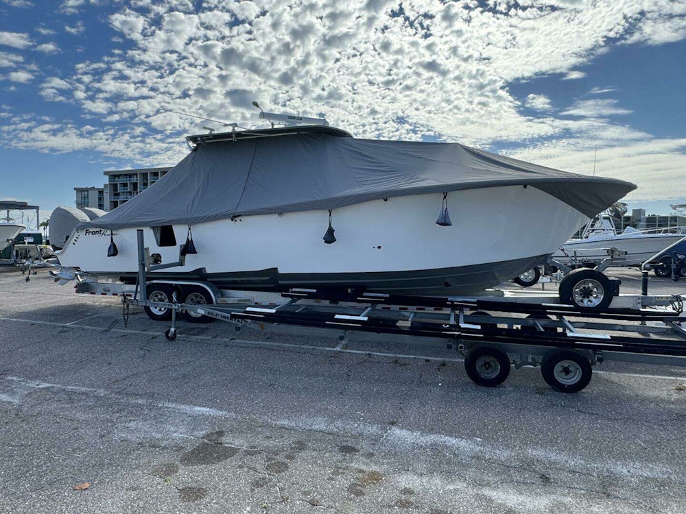 Front Runner 36 CC Yacht For Sale