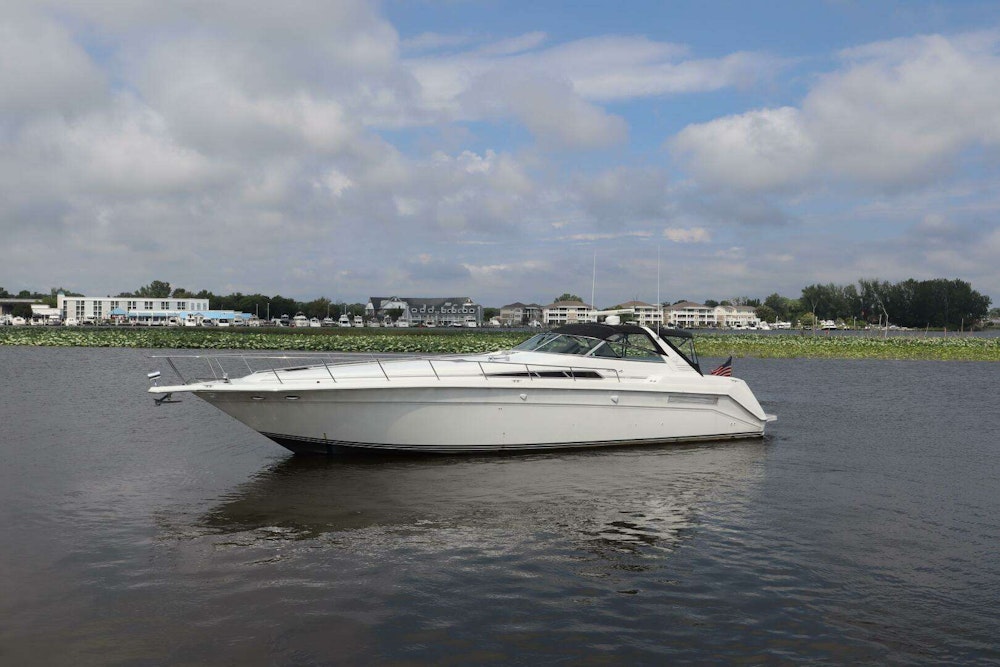 Sea Ray 500 Sundancer Yacht For Sale