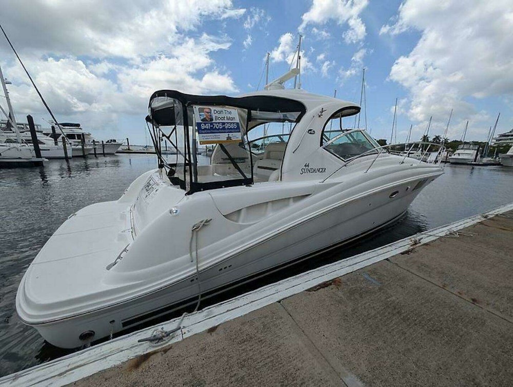 Sea Ray  Yacht For Sale