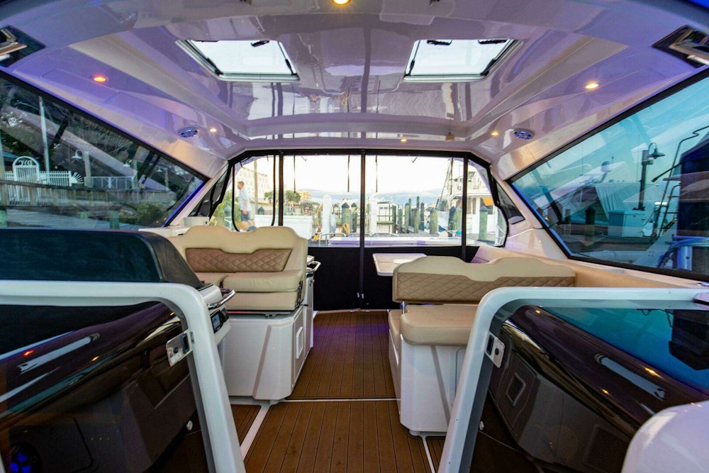 Aquila 36 Power Cat Yacht For Sale