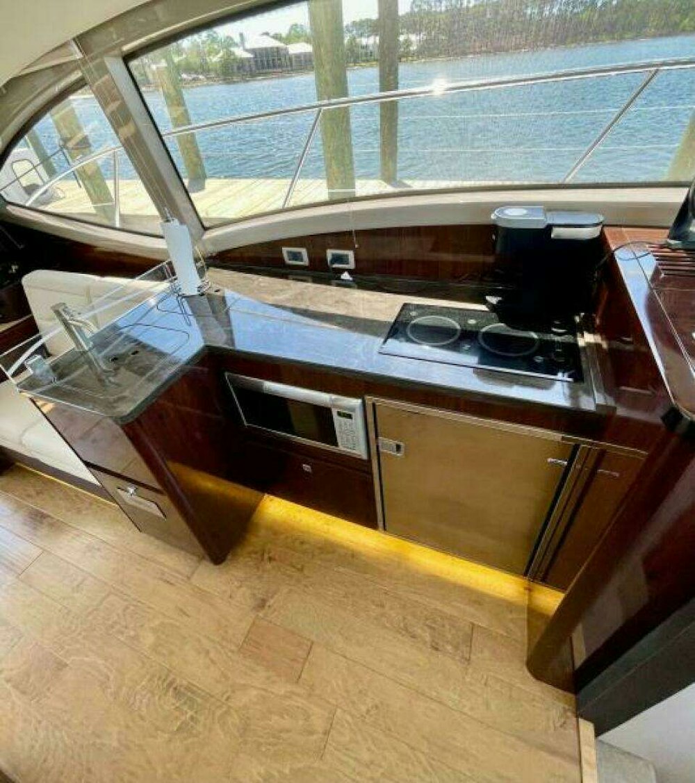 Sea Ray 400 Fly Yacht For Sale