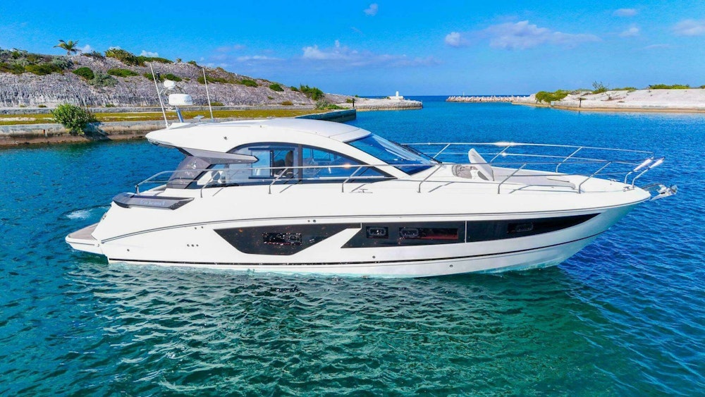 Beneteau Gran Turismo 41 Yacht For Sale