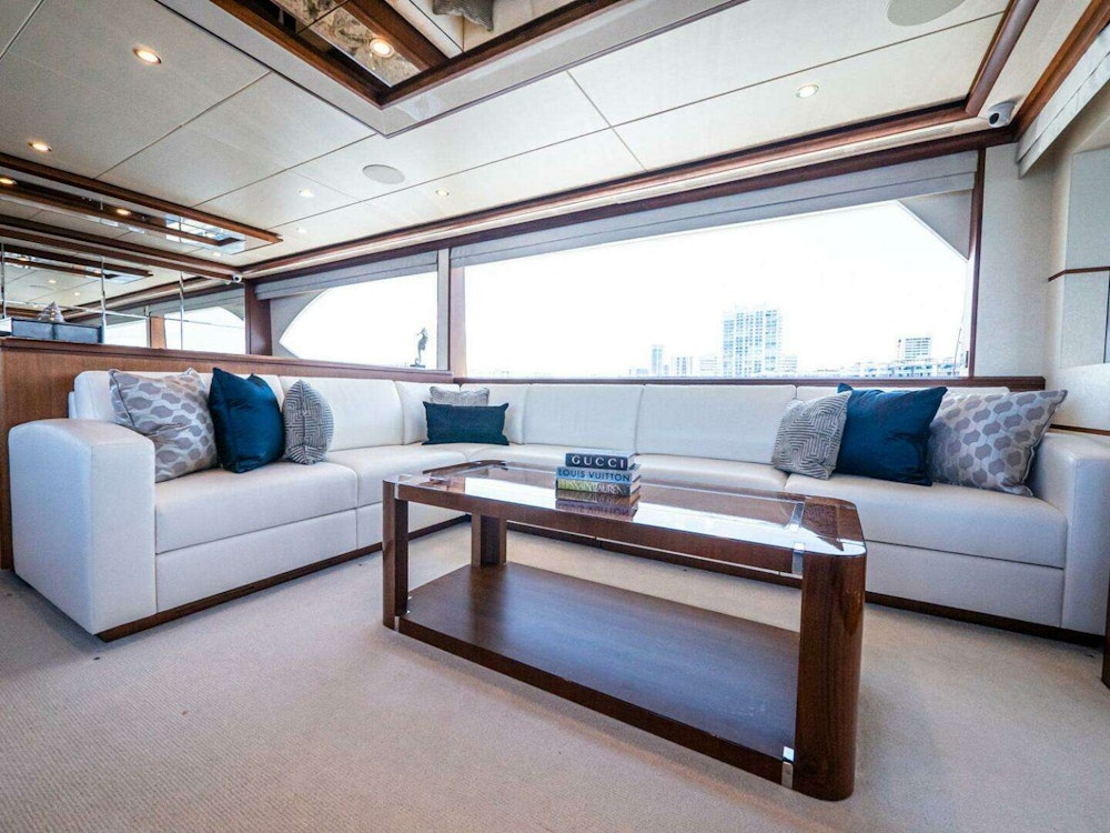 Ocean Alexander 85E Yacht For Sale