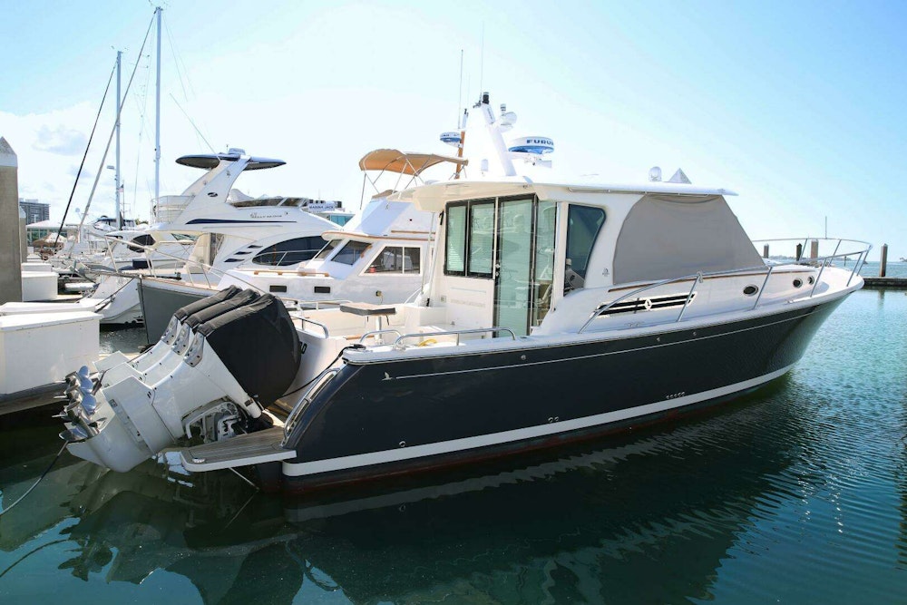 Back Cove 39O Yacht For Sale