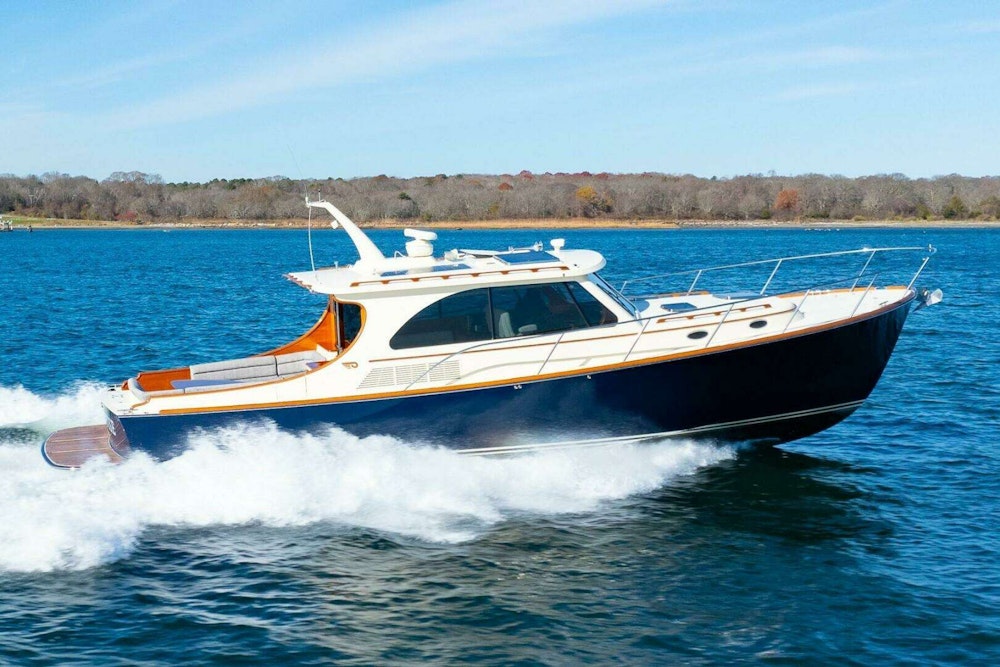 Hinckley Talaria 43 Yacht For Sale