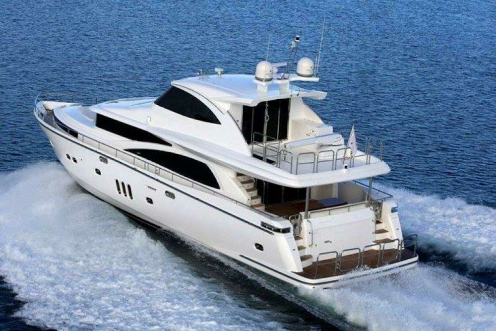 Johnson 80' Skylounge w/Hydraulic Platform Yacht For Sale