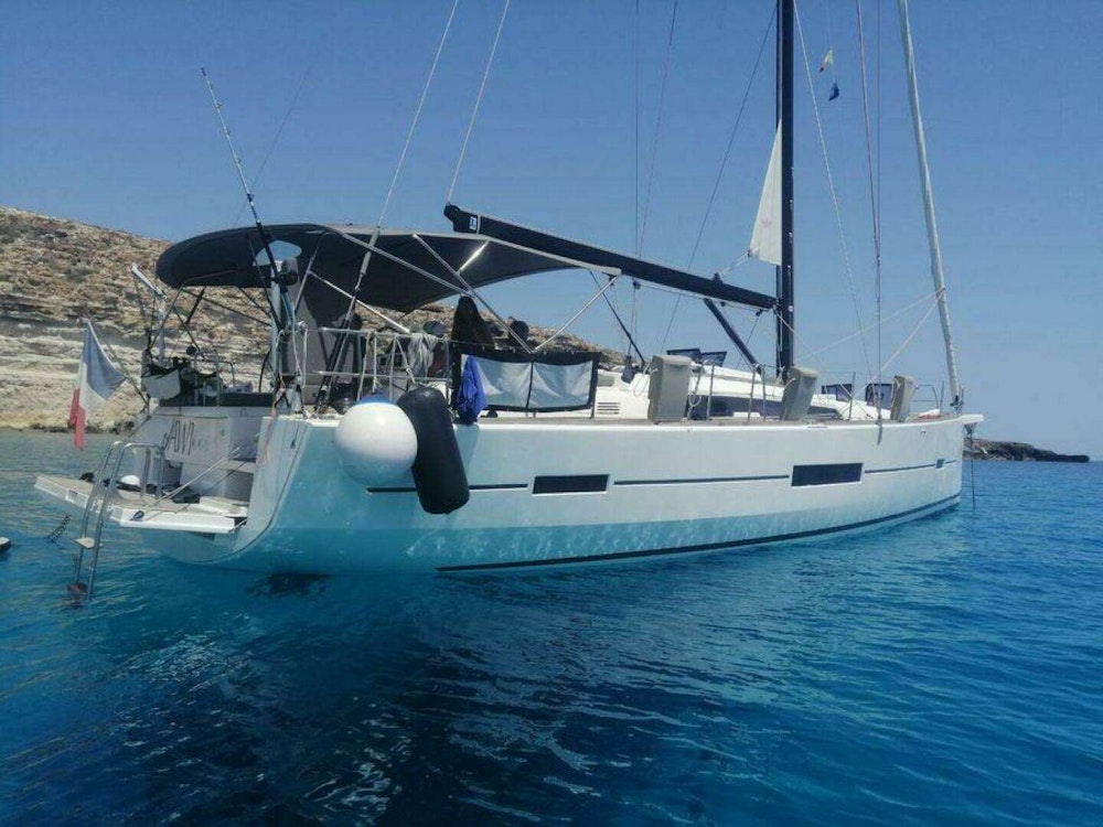 Dufour 520 Grand Large Yacht For Sale