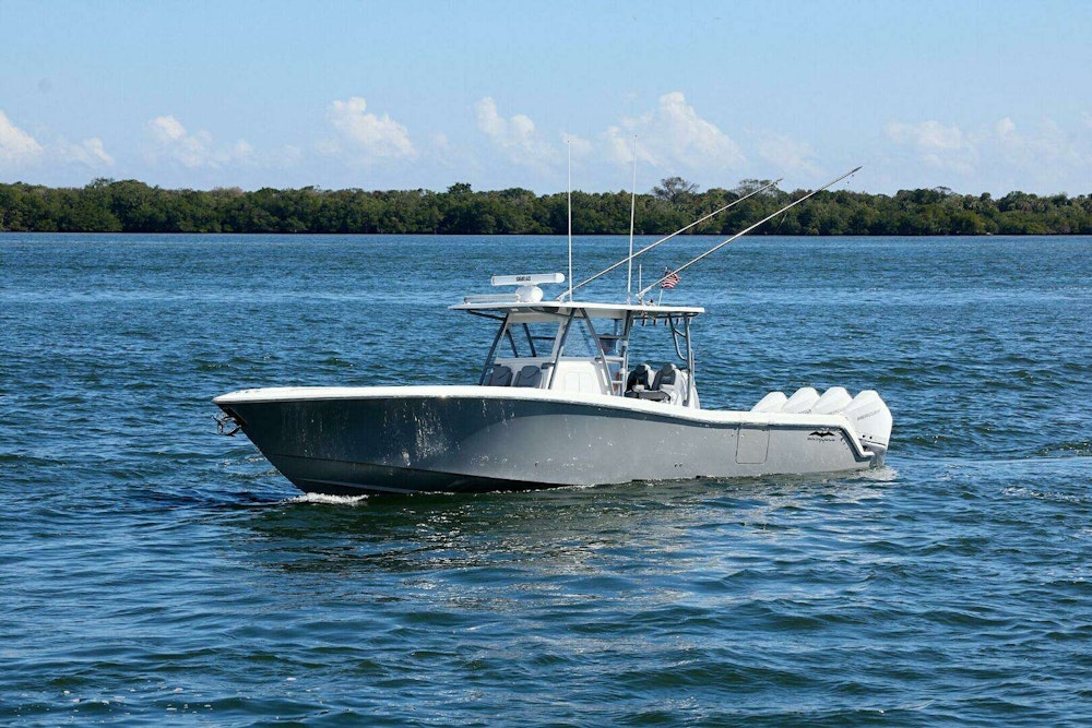 Invincible Center Console Yacht For Sale
