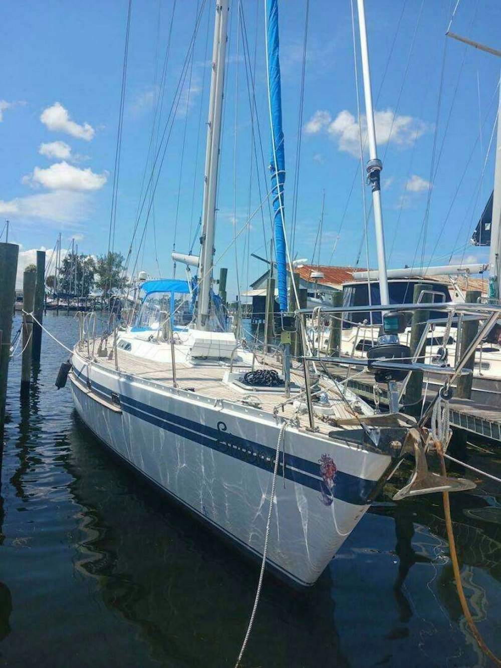 Tayana  Yacht For Sale