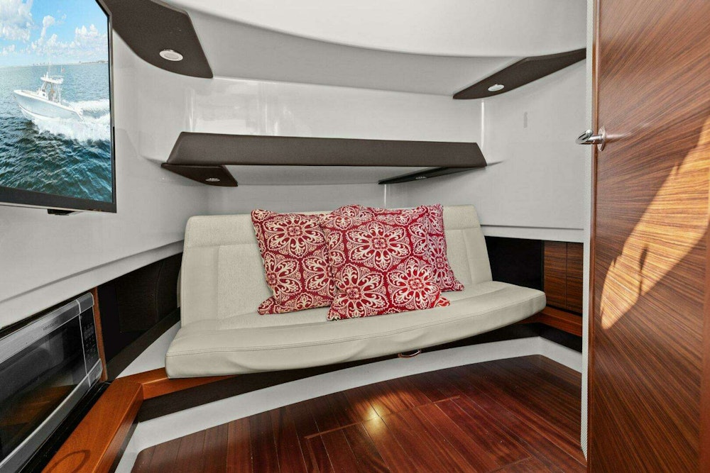 Pursuit S 368 Yacht For Sale