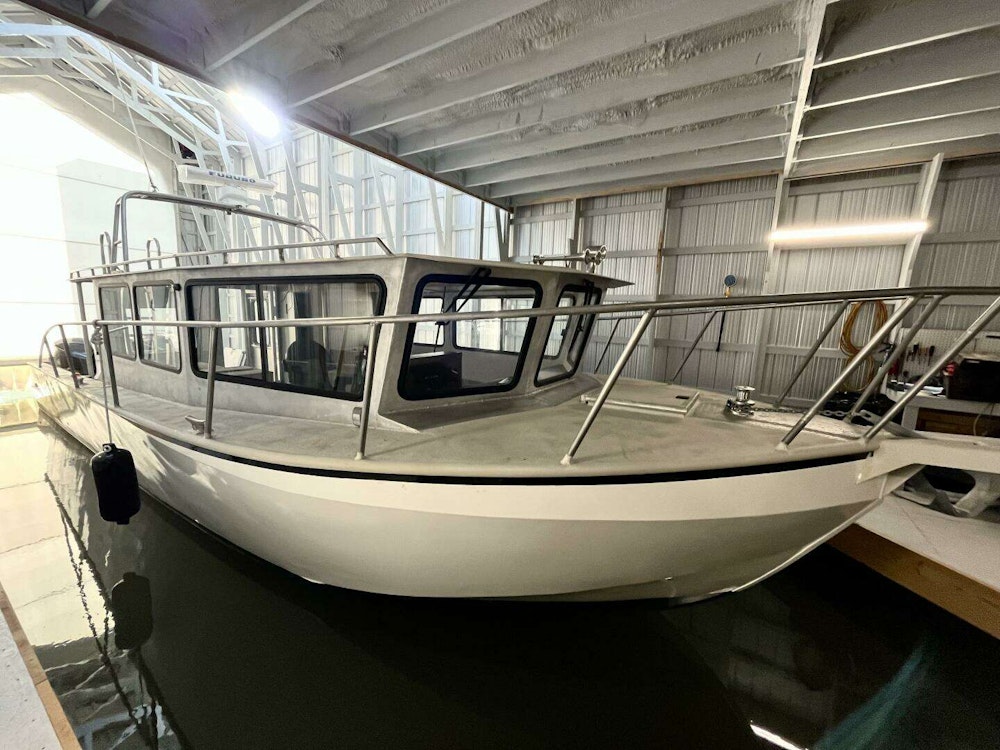 Aluminum Cruiser Custom 50 Yacht For Sale