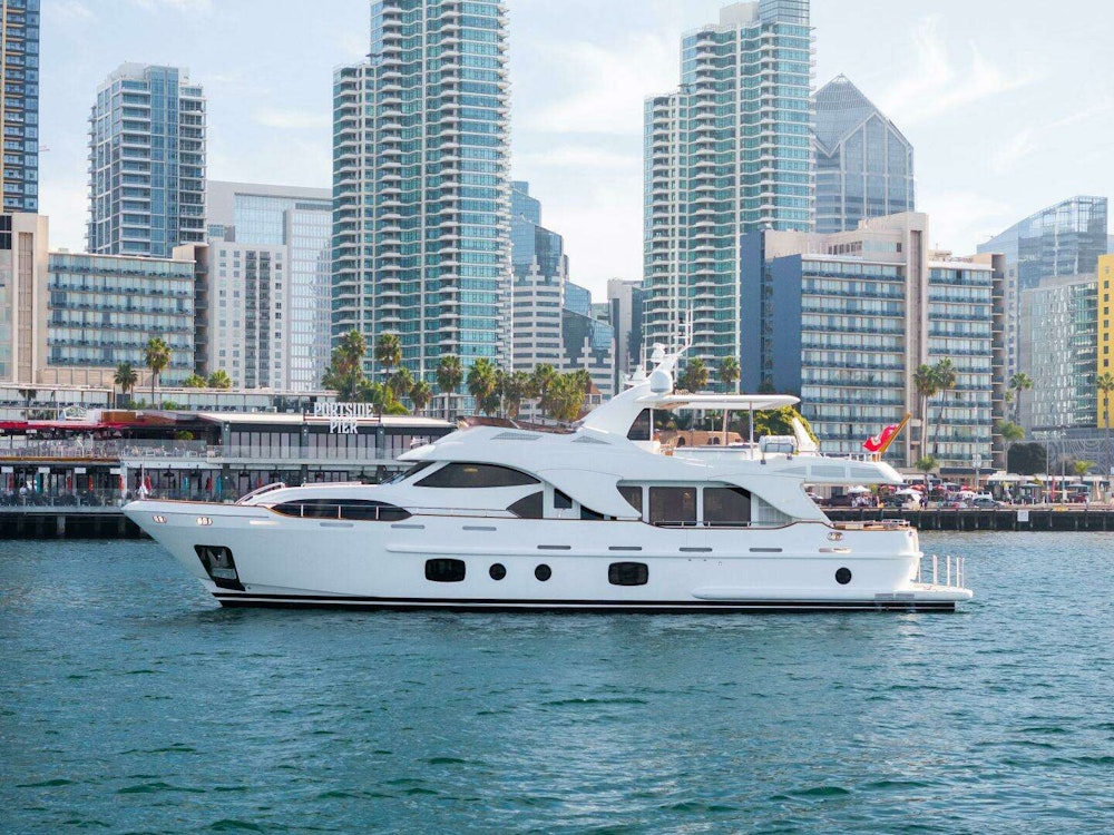 Benetti Legend 85 Yacht For Sale