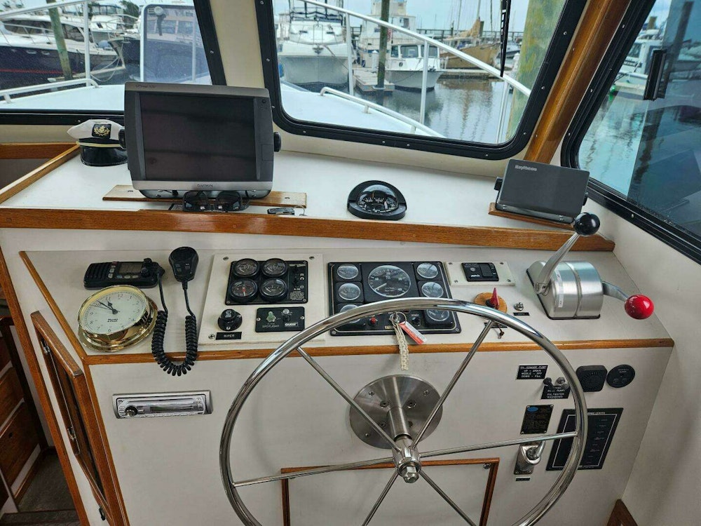 Duffy 35 Downeast Yacht For Sale