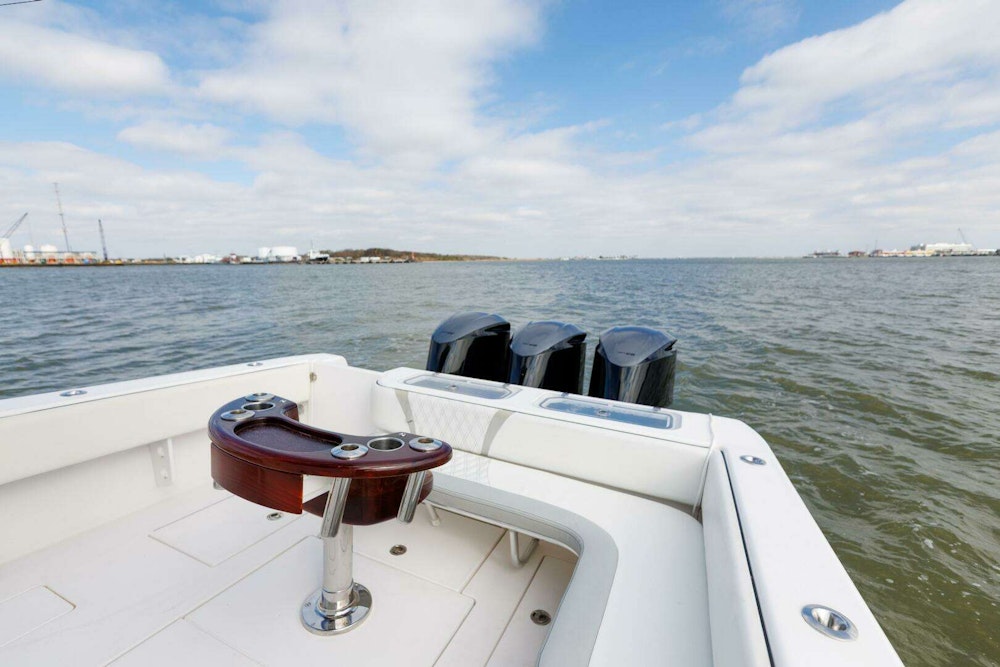 Contender 39 Fish Around Yacht For Sale