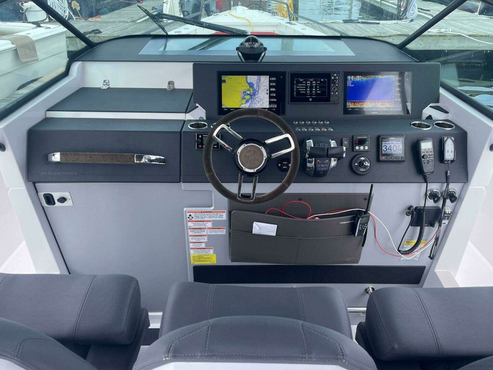 Axopar 37 Sun Top Yacht For Sale