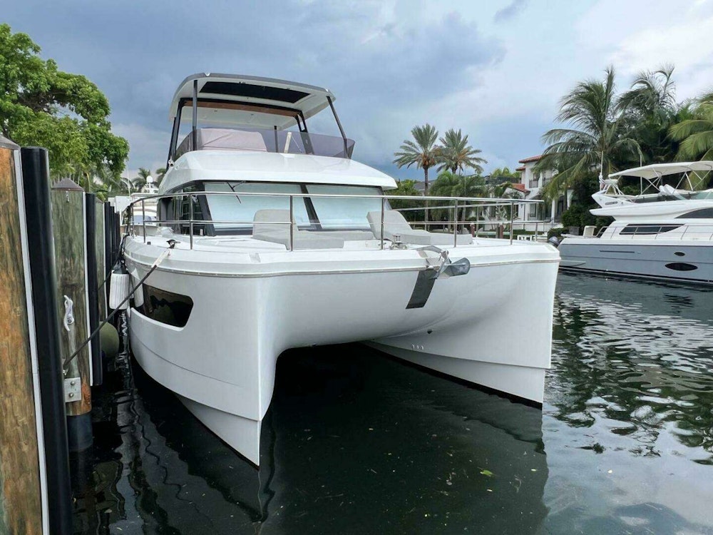 Fountaine Pajot MY 40 Yacht For Sale