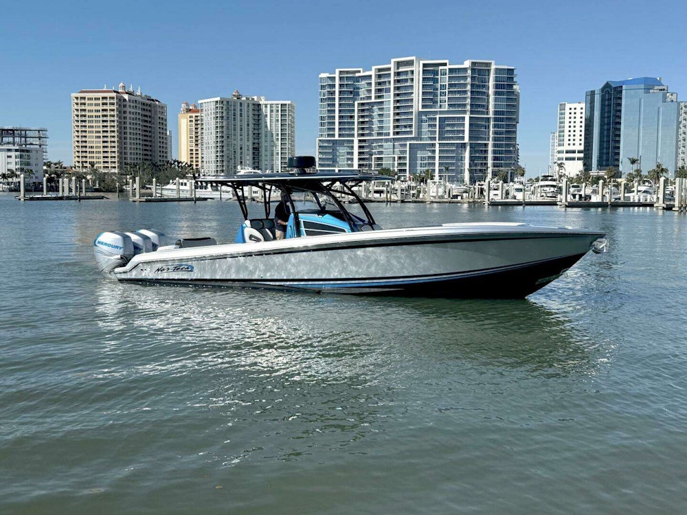 Nor-Tech  Yacht For Sale