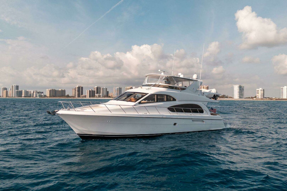Hatteras 64 Motoryacht Yacht For Sale