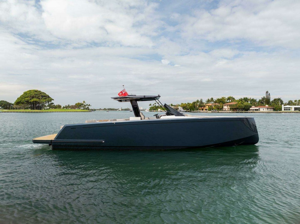 Pardo Yachts 43 Yacht For Sale