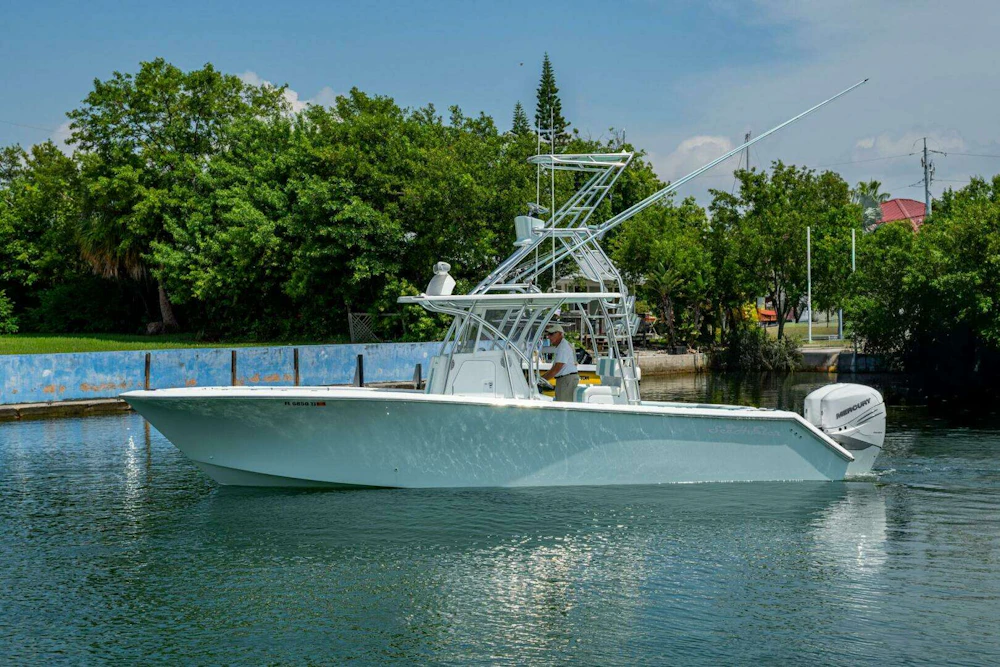 SeaHunter 31 Tournament Yacht For Sale