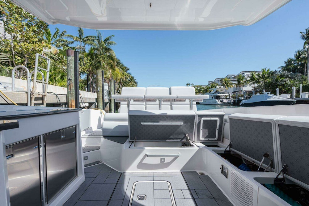 Aviara AV36 OB Yacht For Sale