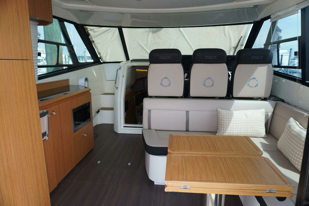Greenline Neo Yacht For Sale