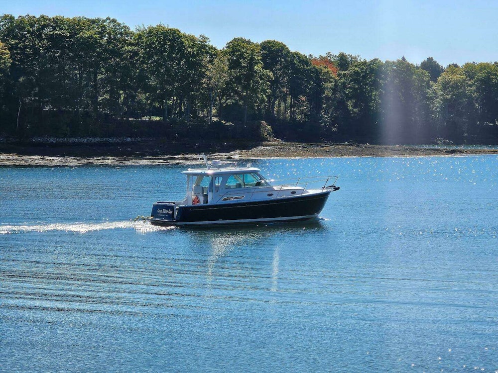 Back Cove 33 Yacht For Sale