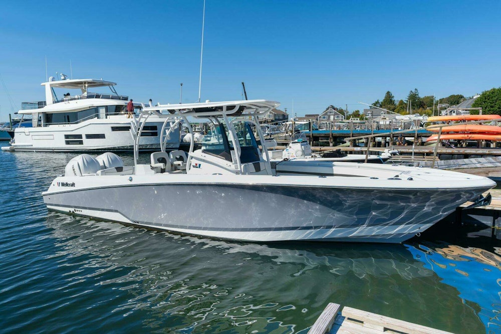 Wellcraft 302 Yacht For Sale