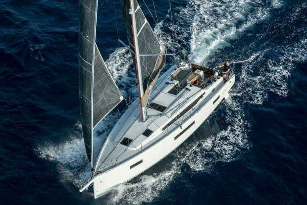 Jeanneau  Yacht For Sale