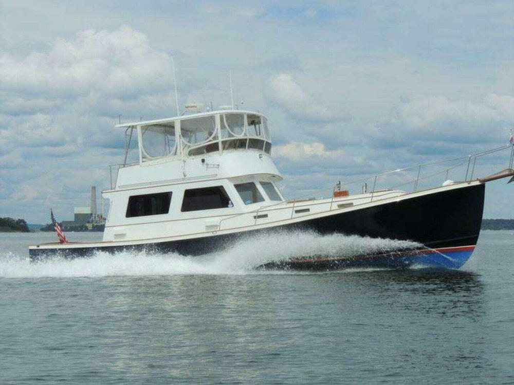 Lyman-Morse Flybridge Cruiser Yacht For Sale