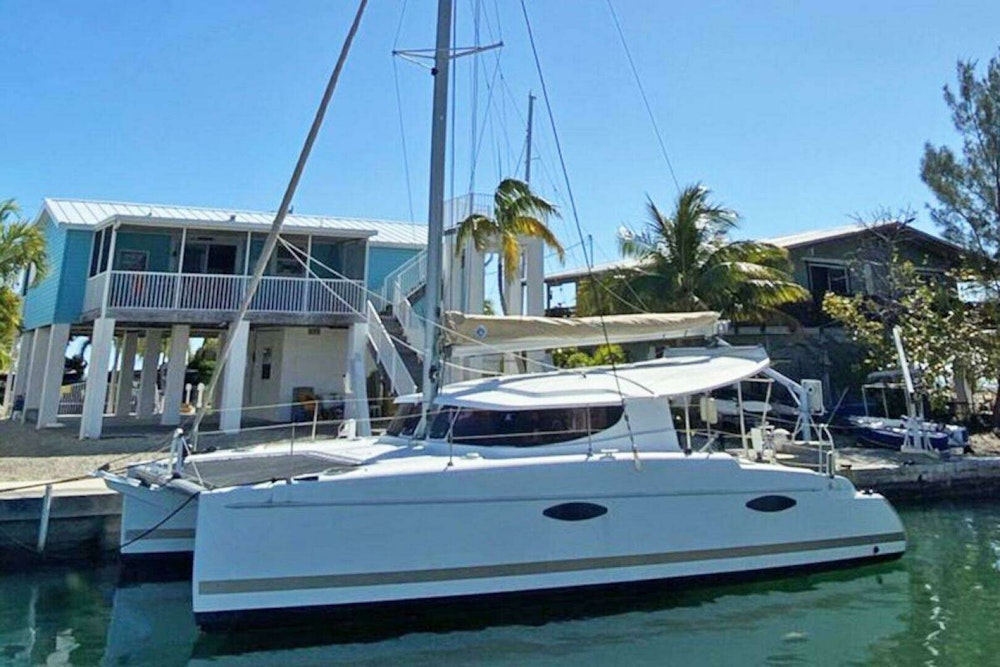 Fountaine Pajot  Yacht For Sale