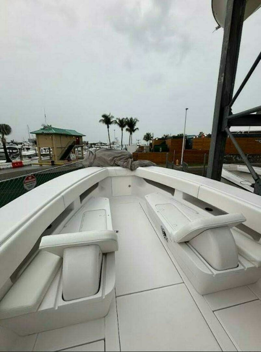 SeaVee 340Z Yacht For Sale
