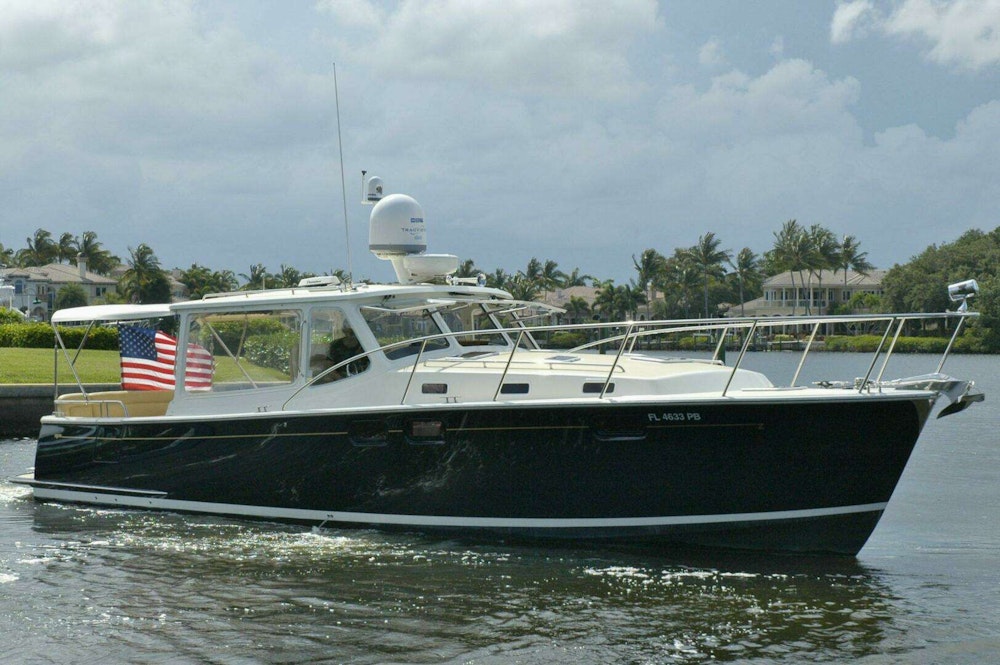 MJM 40z Yacht For Sale